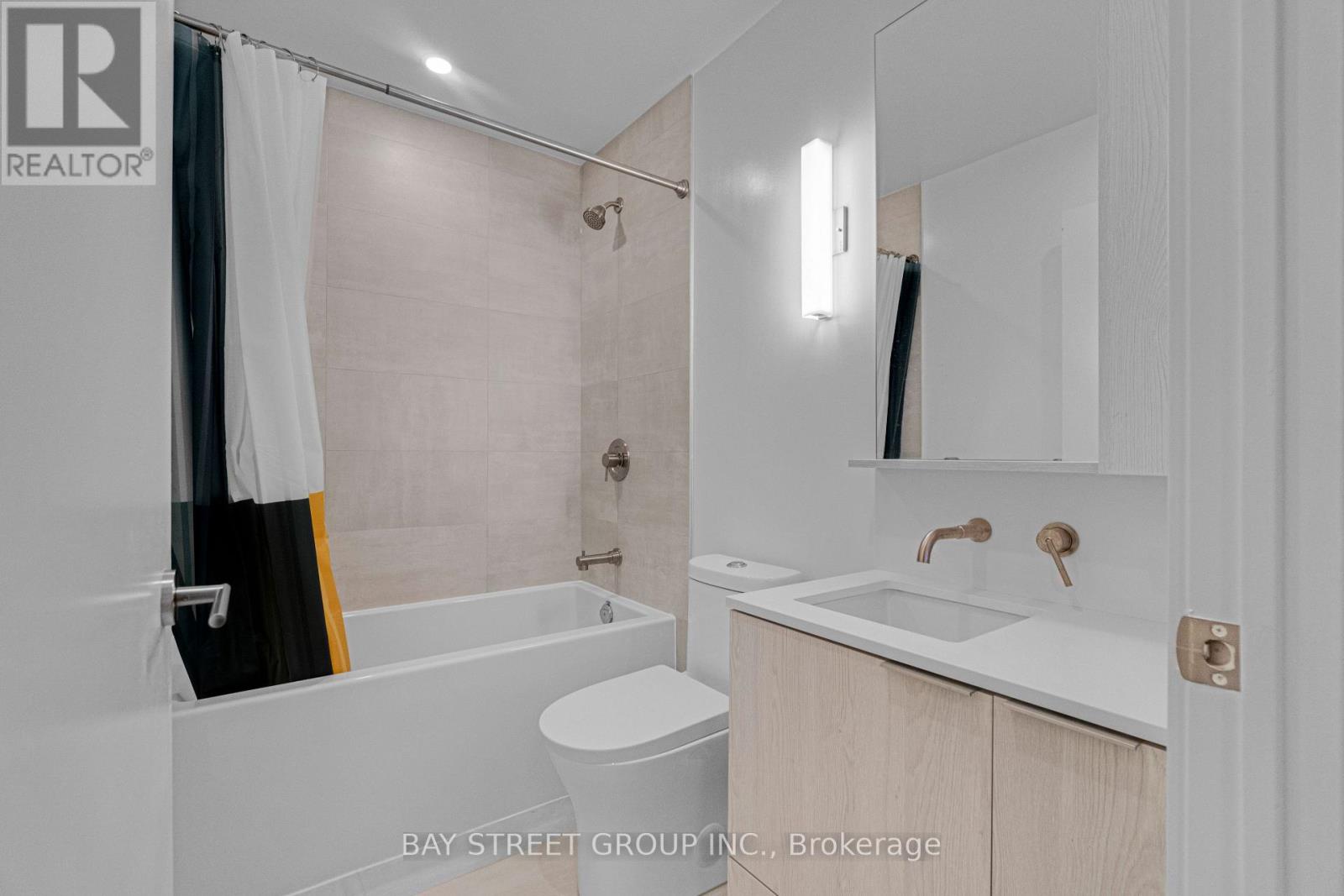 1813s - 110 Broadway Avenue, Toronto, Ontario  M4P 1V7 - Photo 17 - C13524358