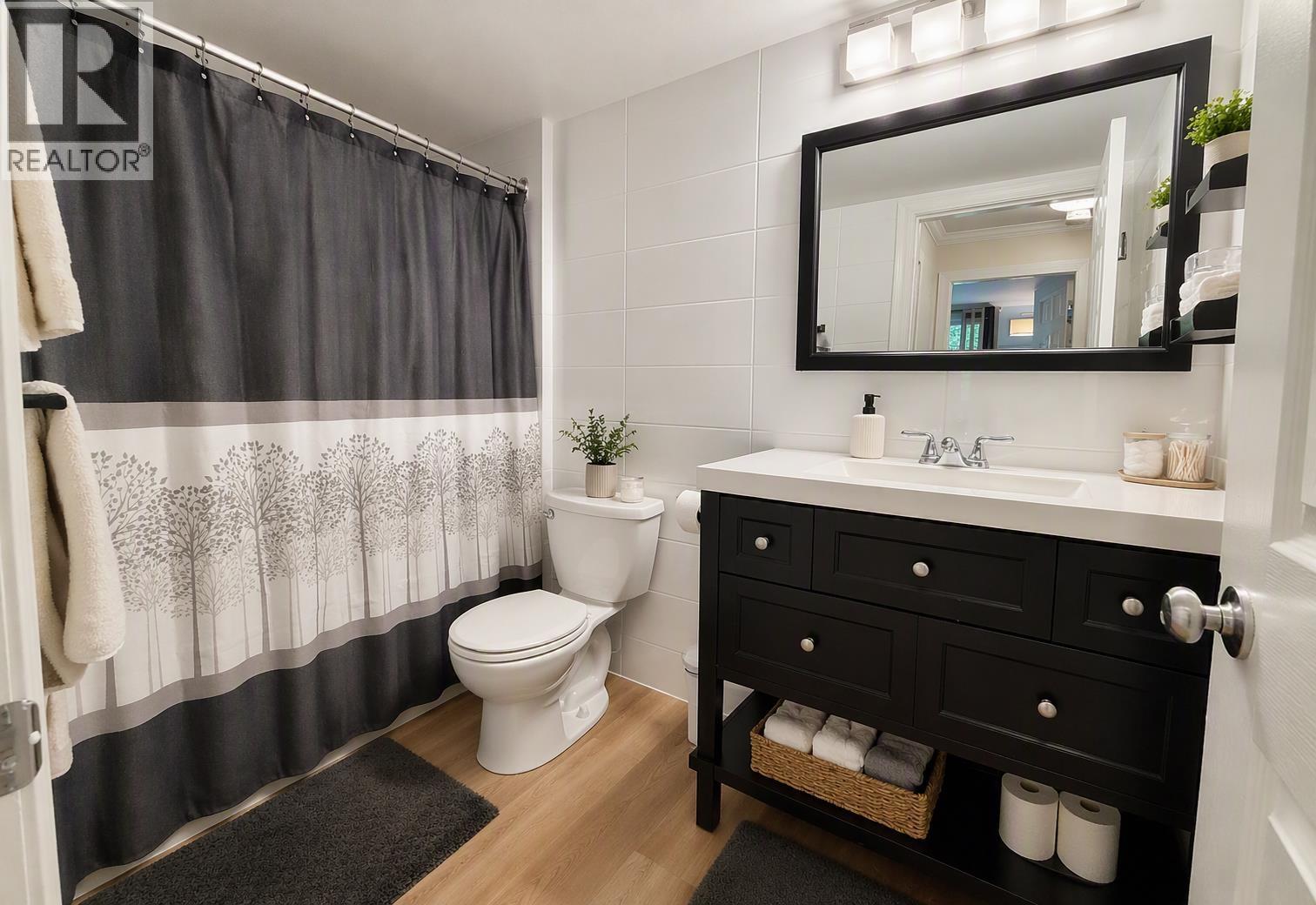 106 2005 Nordic Place, Whistler, British Columbia  V8E 0N8 - Photo 10 - R3141991
