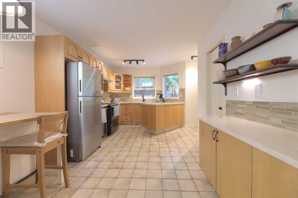 1908 30 Avenue SW, Calgary, Alberta  T2T 1P9 - Photo 21 - A2325004