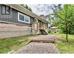 310 ESTHER STREET, Pembroke, Ontario