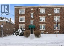 97 CONNAUGHT Avenue S Unit# 10, Hamilton, Ontario