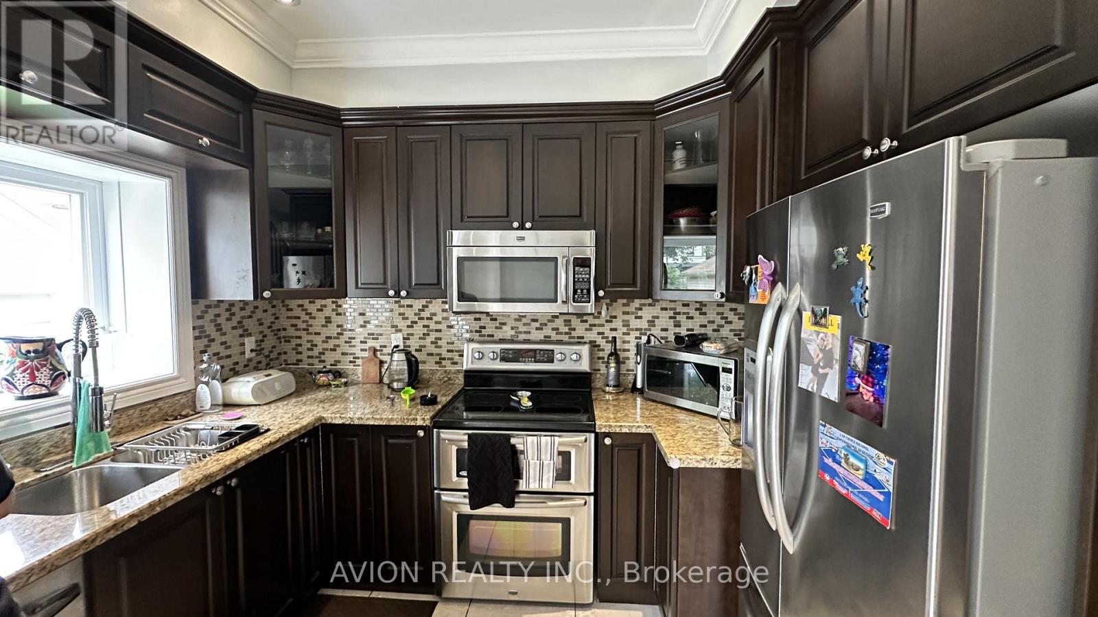 294 Warden Avenue, Toronto, Ontario M1N 3A4 - Photo 7 - E13524796