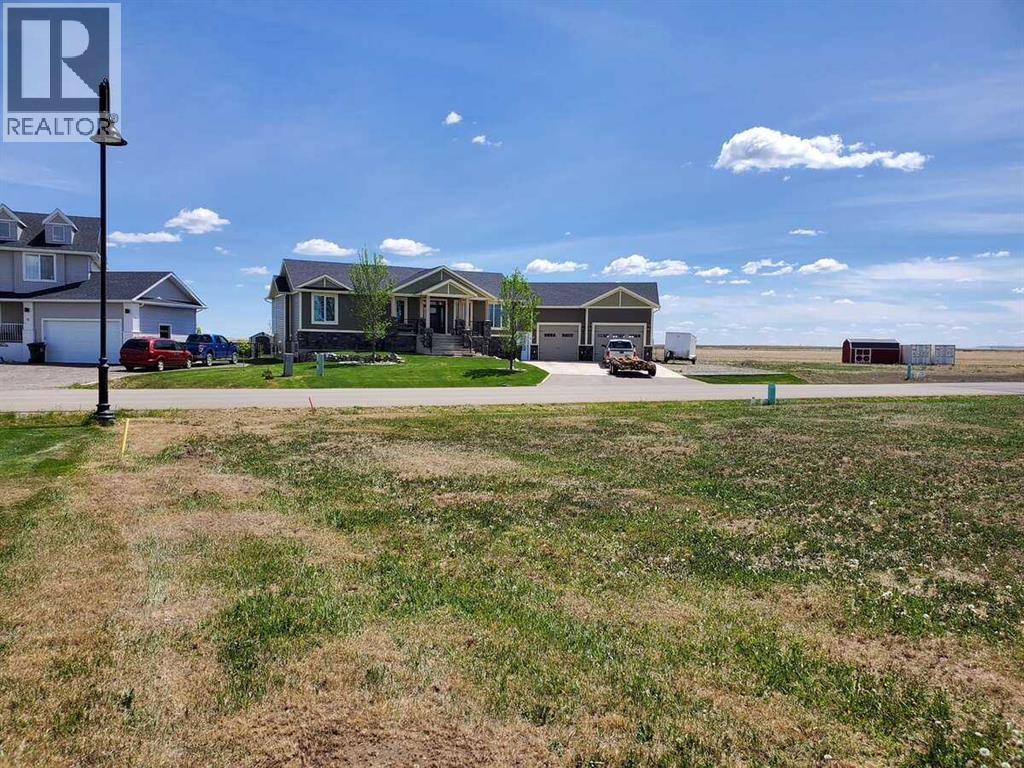 42 Pebble Creek Cove, Raymond, Alberta  T0K 2S0 - Photo 5 - A2291512