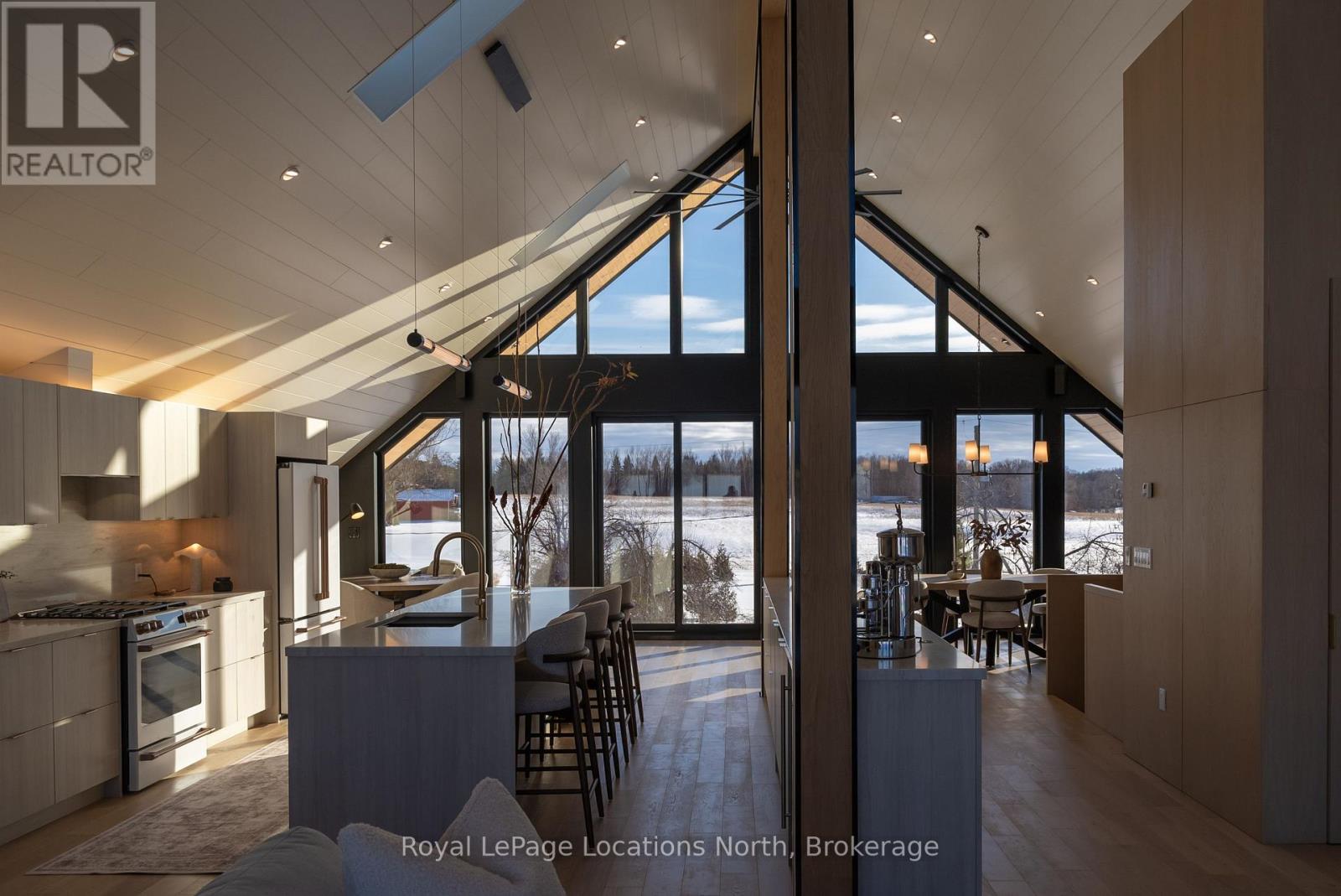 111 Slabtown Road, Blue Mountains, Ontario  N0H 1J0 - Photo 14 - X13524838