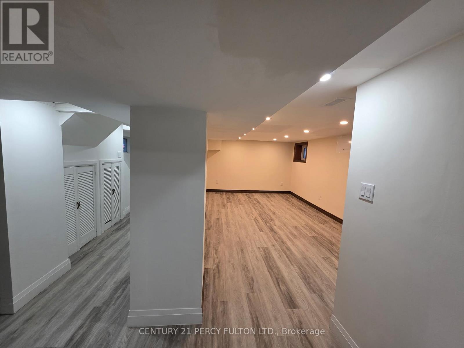 15 Ottawa Street S, Hamilton, Ontario  L8K 2C9 - Photo 12 - X13417012