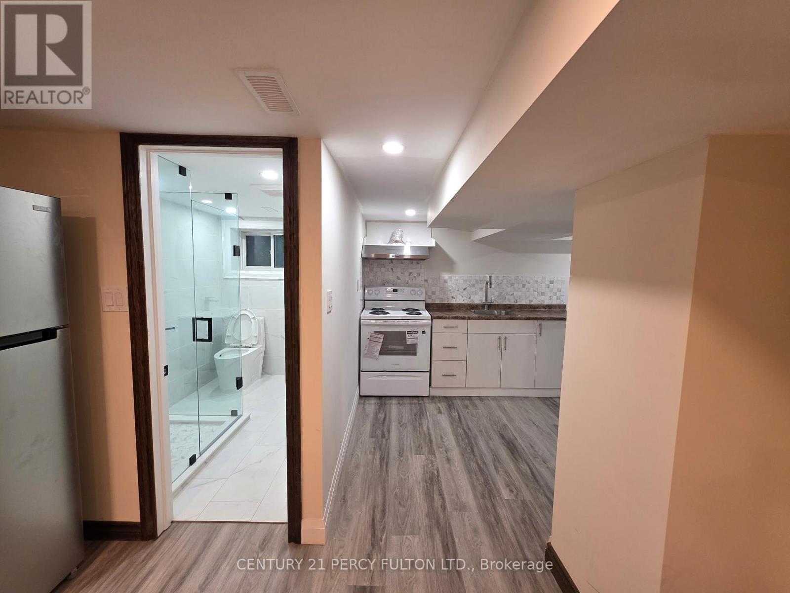15 Ottawa Street S, Hamilton, Ontario  L8K 2C9 - Photo 6 - X13417012
