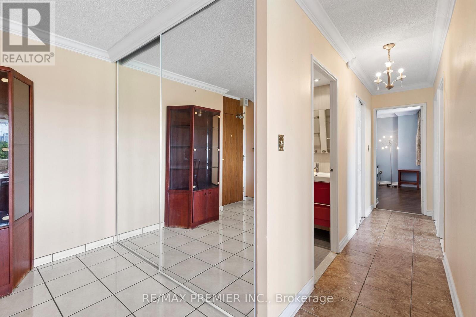 711 - 240 Scarlett Road, Toronto, Ontario  M6N 4X4 - Photo 16 - W13524846