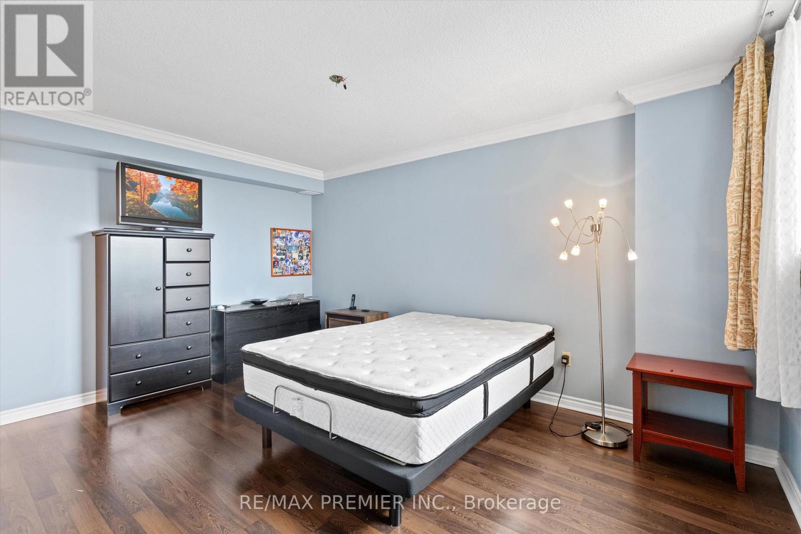 711 - 240 Scarlett Road, Toronto, Ontario  M6N 4X4 - Photo 17 - W13524846