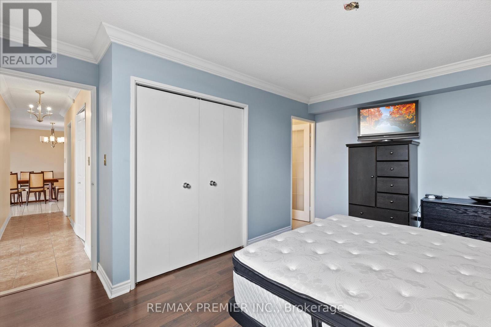 711 - 240 Scarlett Road, Toronto, Ontario  M6N 4X4 - Photo 19 - W13524846
