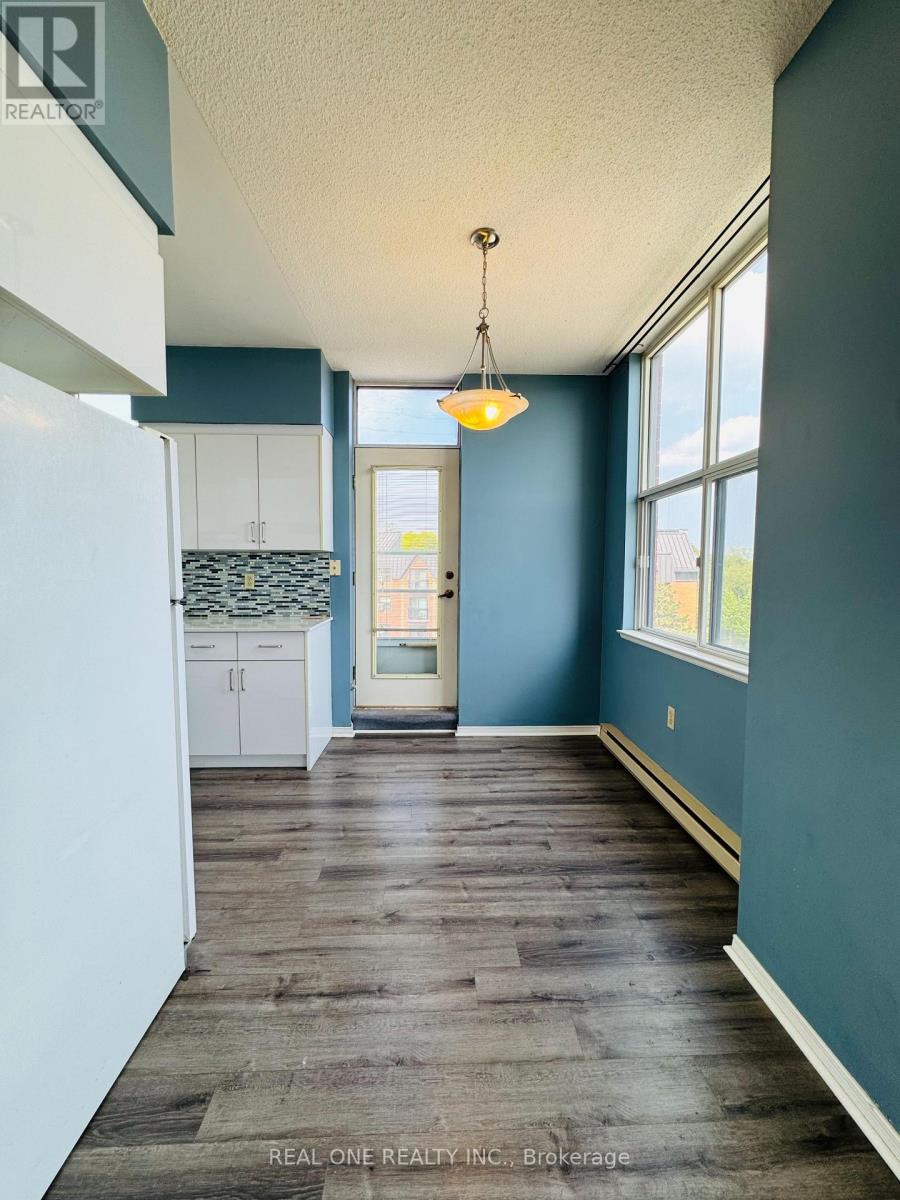 405 - 2199 Sixth Line, Oakville, Ontario  L6H 5V3 - Photo 7 - W13524848