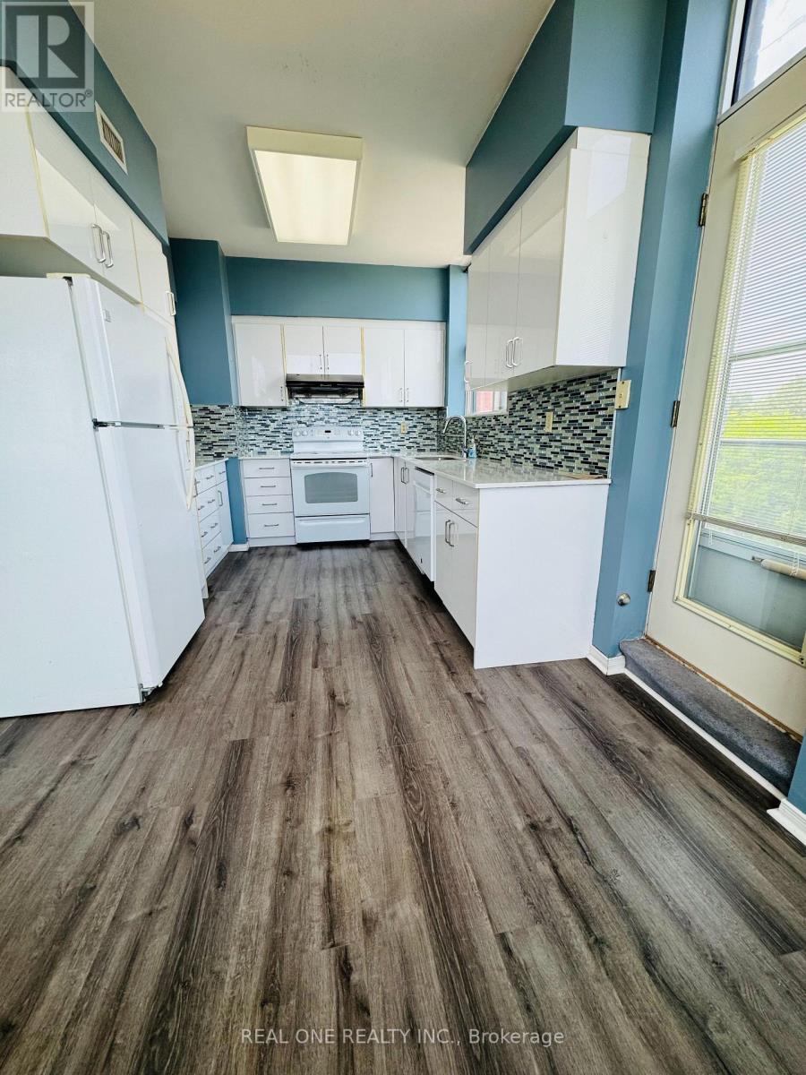 405 - 2199 Sixth Line, Oakville, Ontario  L6H 5V3 - Photo 9 - W13524848