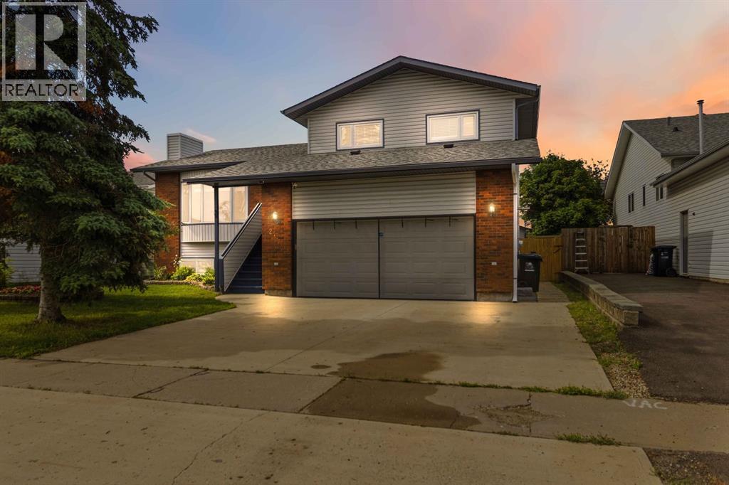 213 Bacon Place, fort mcmurray, Alberta