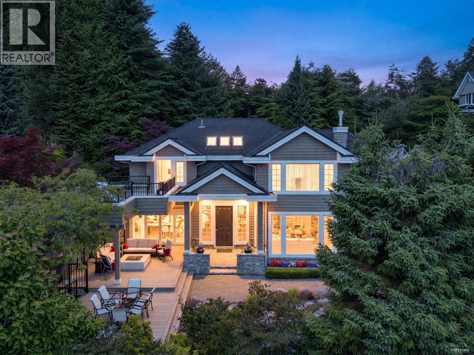 4115 E BRAEMAR ROAD, north vancouver, British Columbia