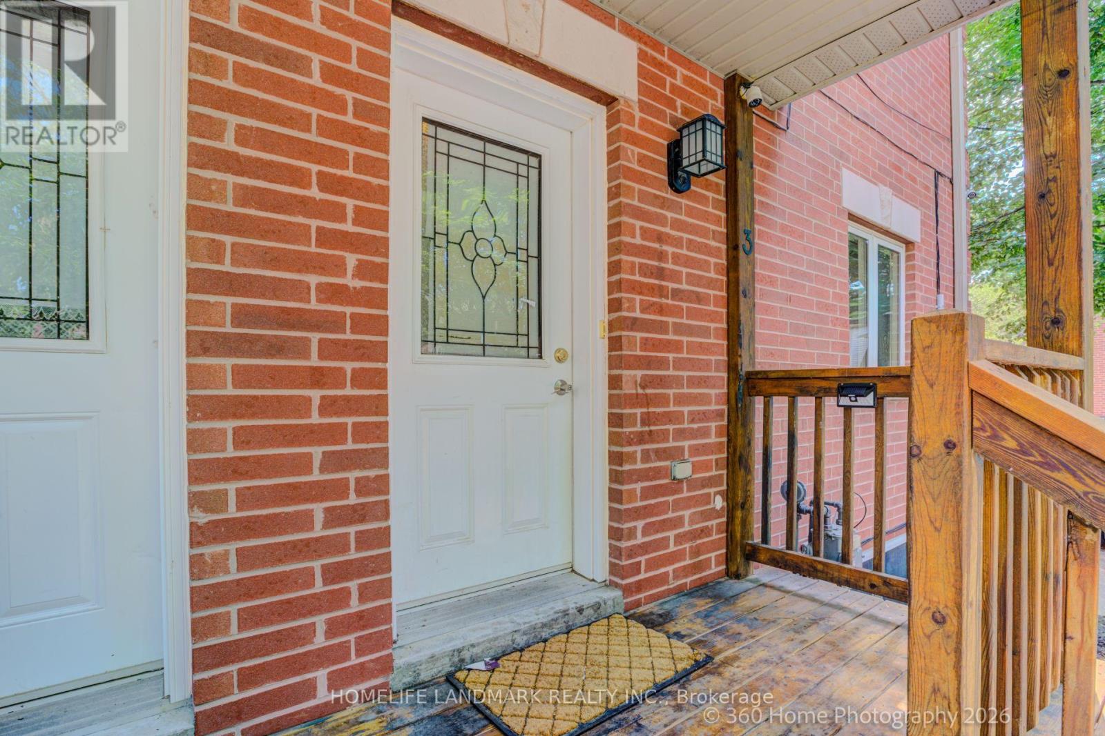 3 - 736 Kingston Road, Toronto, Ontario M4E 1R7 - Photo 2 - E13524872