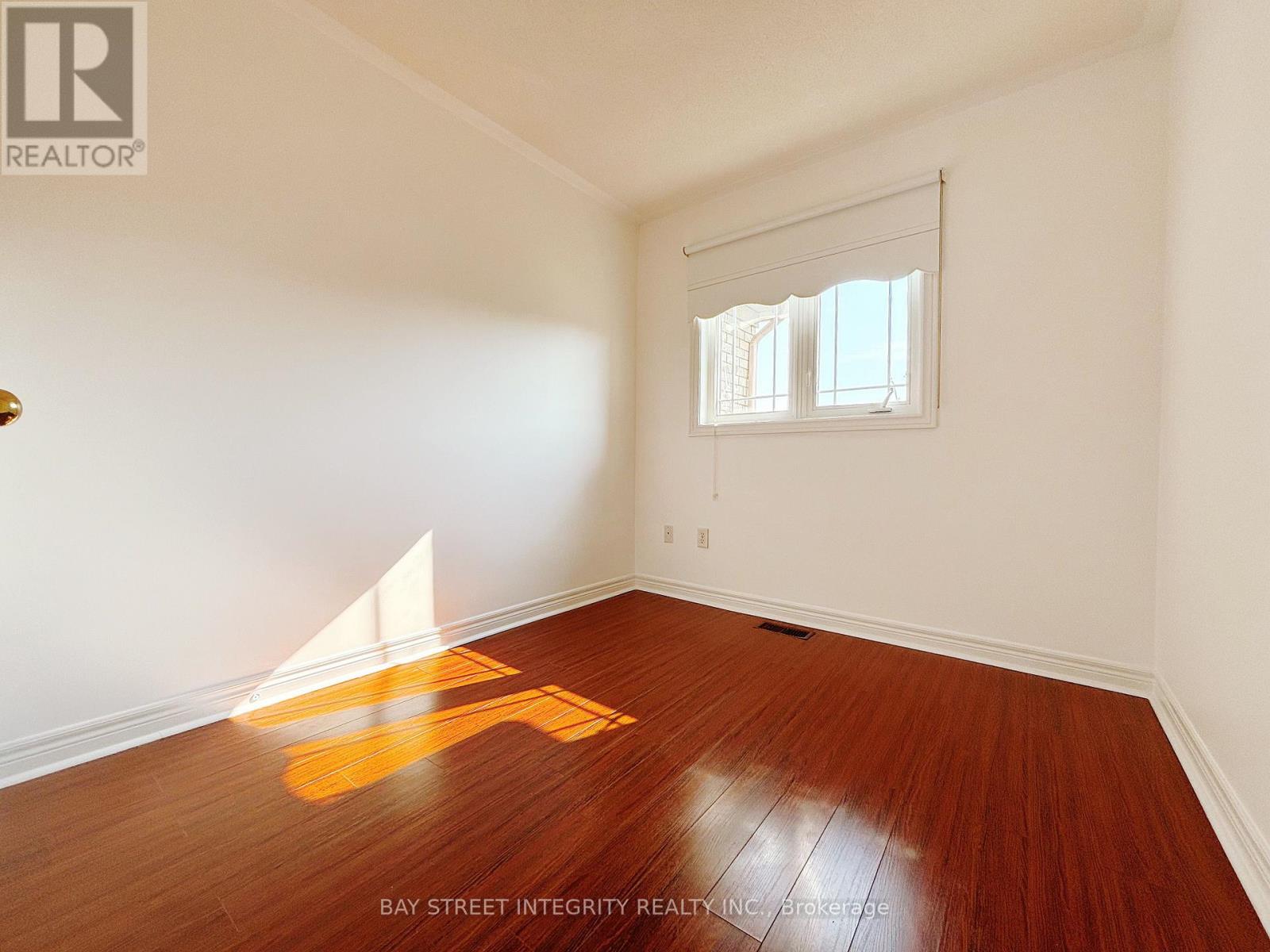 68 Forestwood Street, Richmond Hill, Ontario L4S 2K3 - Photo 7 - N13524876