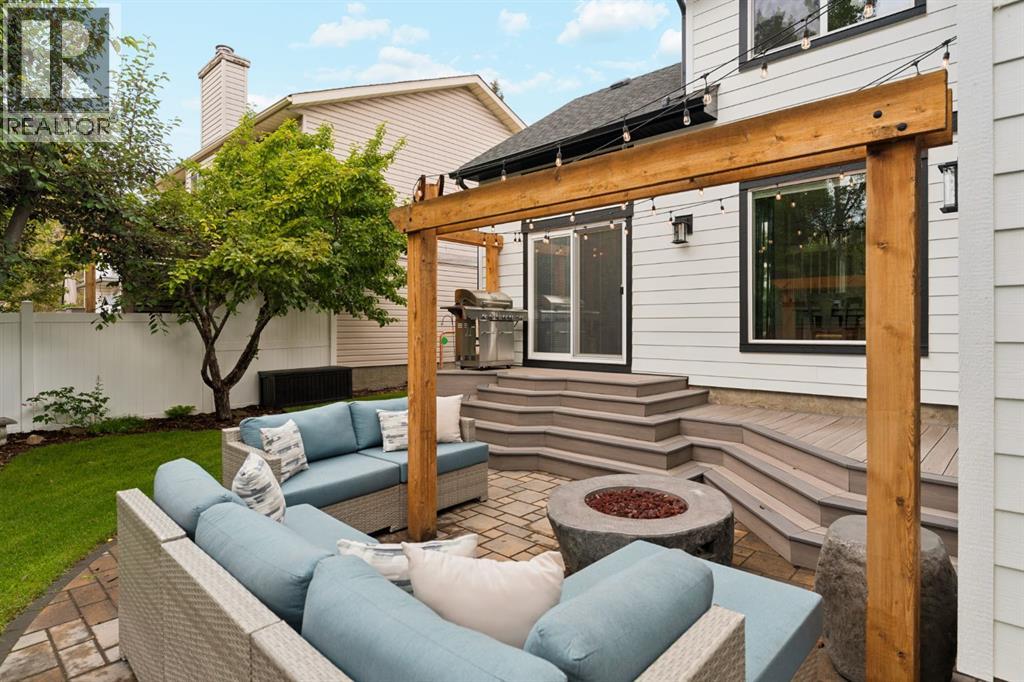 692 Woodpark Boulevard SW, Calgary, Alberta  T2W 3R7 - Photo 39 - A2325814