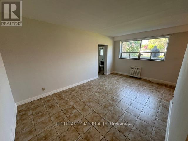1 - 1 Wandle Avenue, Toronto, Ontario  M3M 2L1 - Photo 3 - W13075814