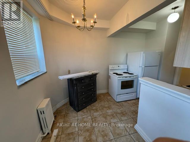 1 - 1 Wandle Avenue, Toronto, Ontario  M3M 2L1 - Photo 7 - W13075814