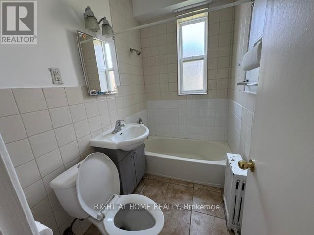 1 - 1 Wandle Avenue, Toronto, Ontario  M3M 2L1 - Photo 8 - W13075814