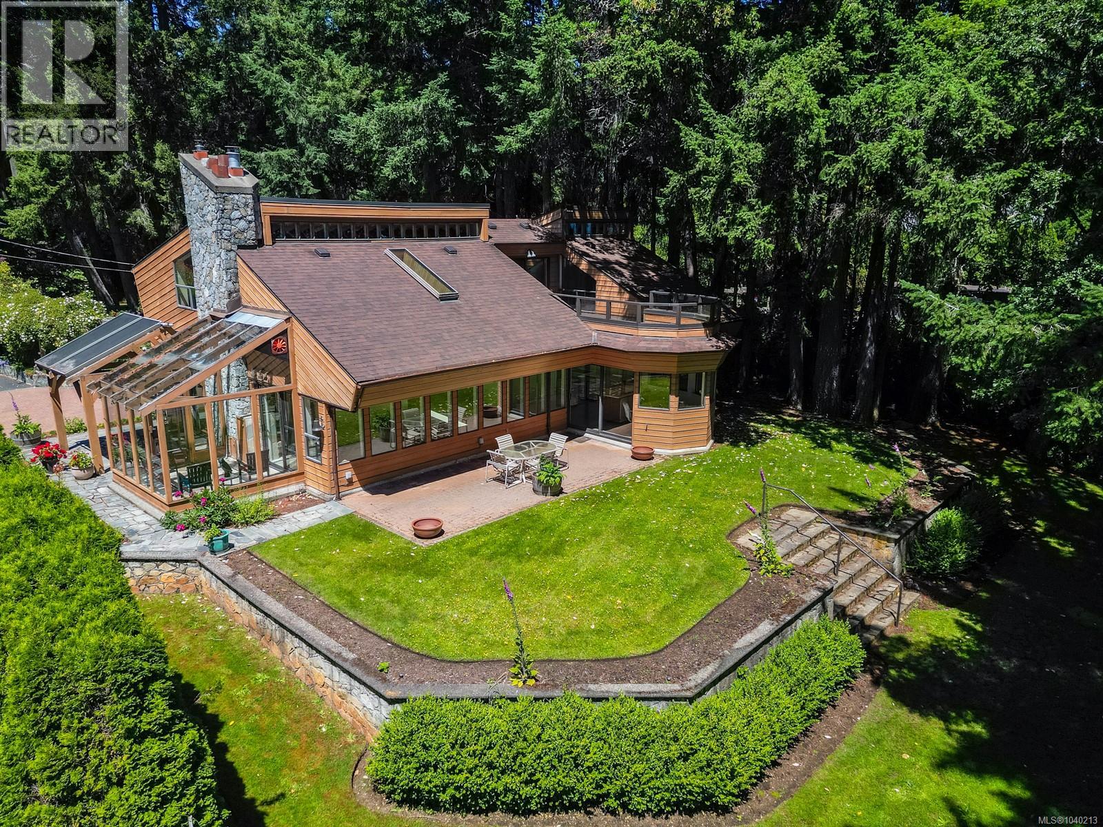 4515 Parry Cross Rd, Metchosin