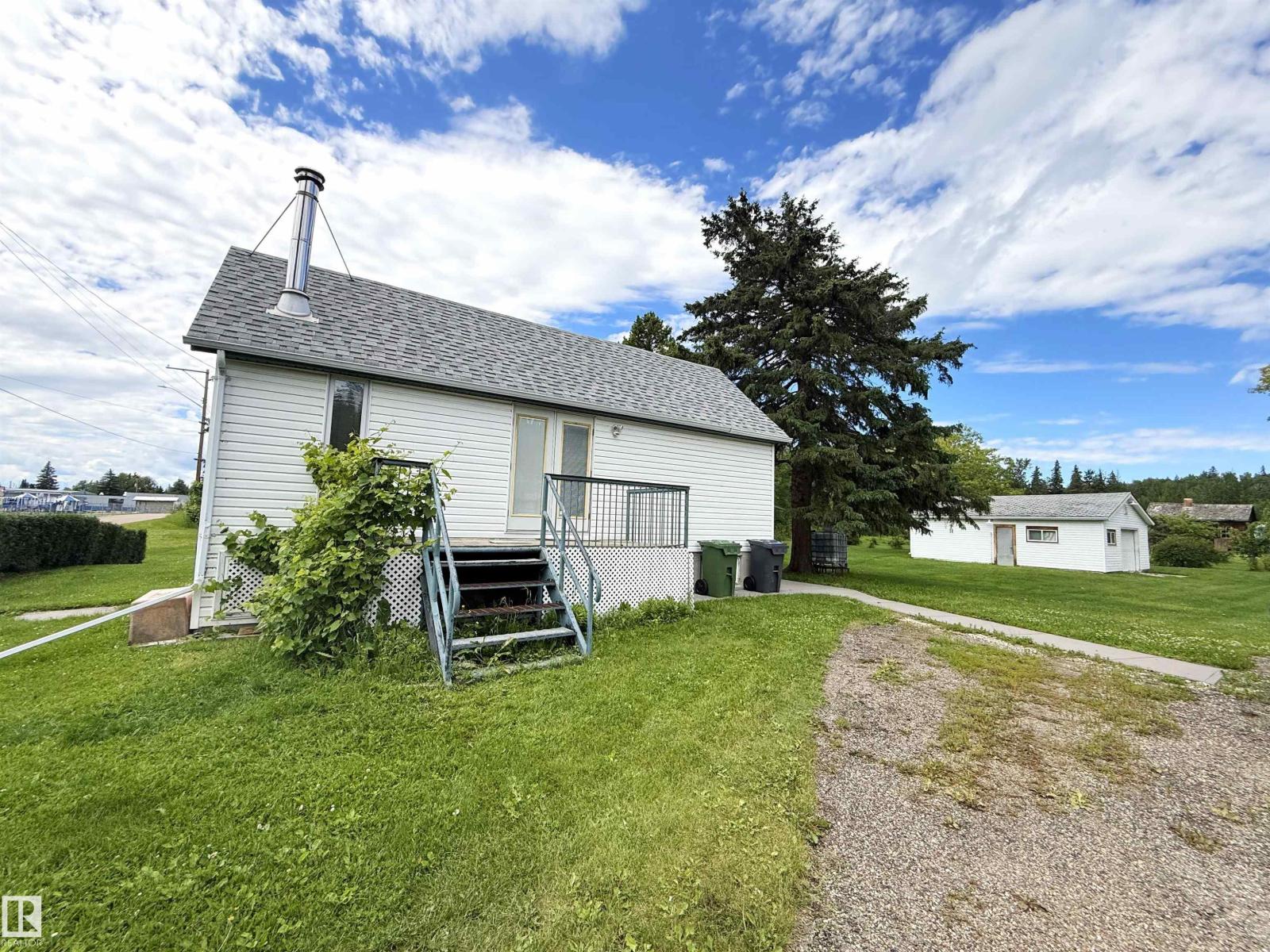 4712 54 Av, Wabamun, Alberta  T0E 0K0 - Photo 8 - E4497245