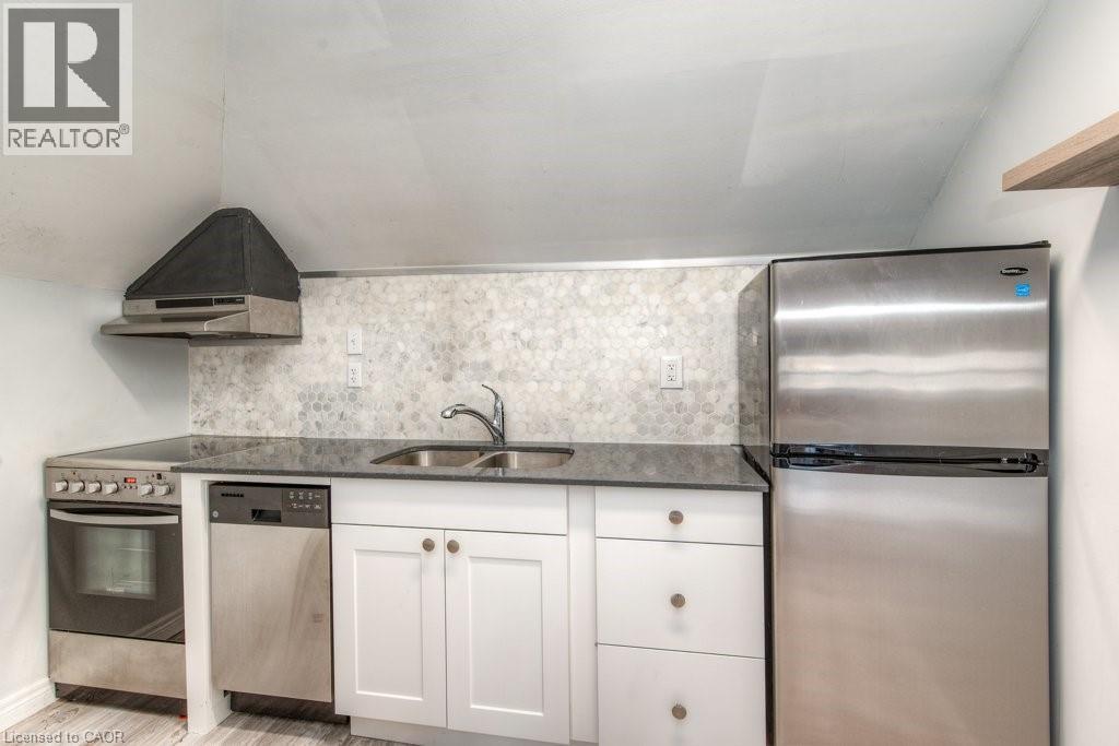 305 Frederick Street Unit# 1, Kitchener, Ontario  N2H 2N6 - Photo 11 - 40845394