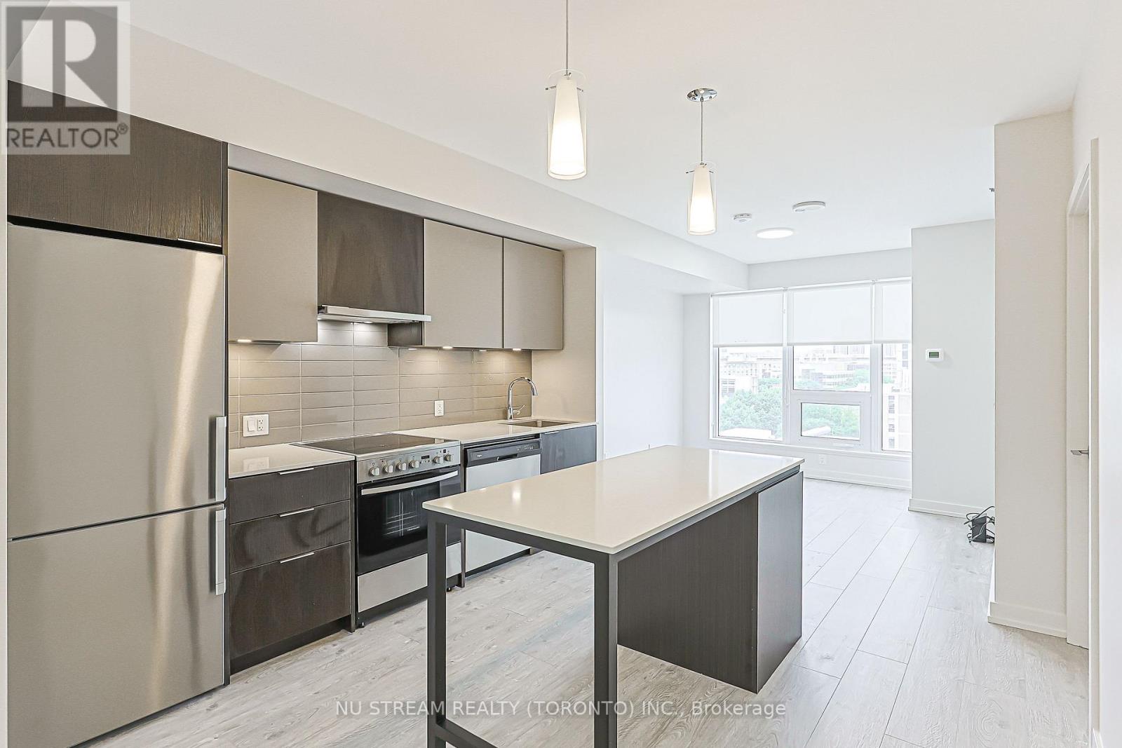 905 - 203 College Street, Toronto, Ontario  M5T 1P9 - Photo 4 - C13524936