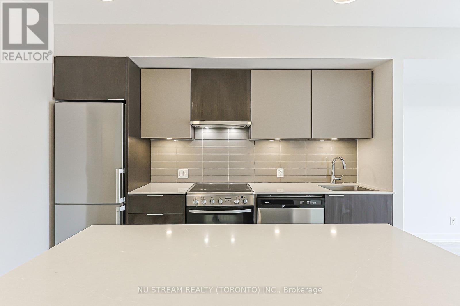 905 - 203 College Street, Toronto, Ontario  M5T 1P9 - Photo 6 - C13524936