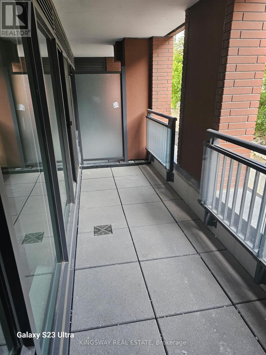 203 - 4010 Eglinton Avenue W, Toronto, Ontario  M9A 0G5 - Photo 2 - W13489224