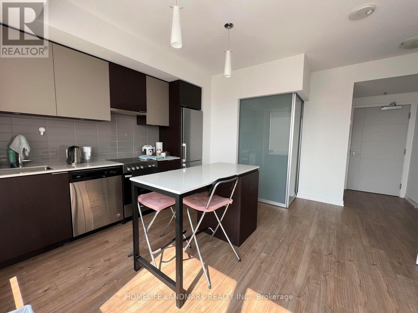 1703 - 203 College Street, Toronto, Ontario  M5T 1P9 - Photo 10 - C13509966