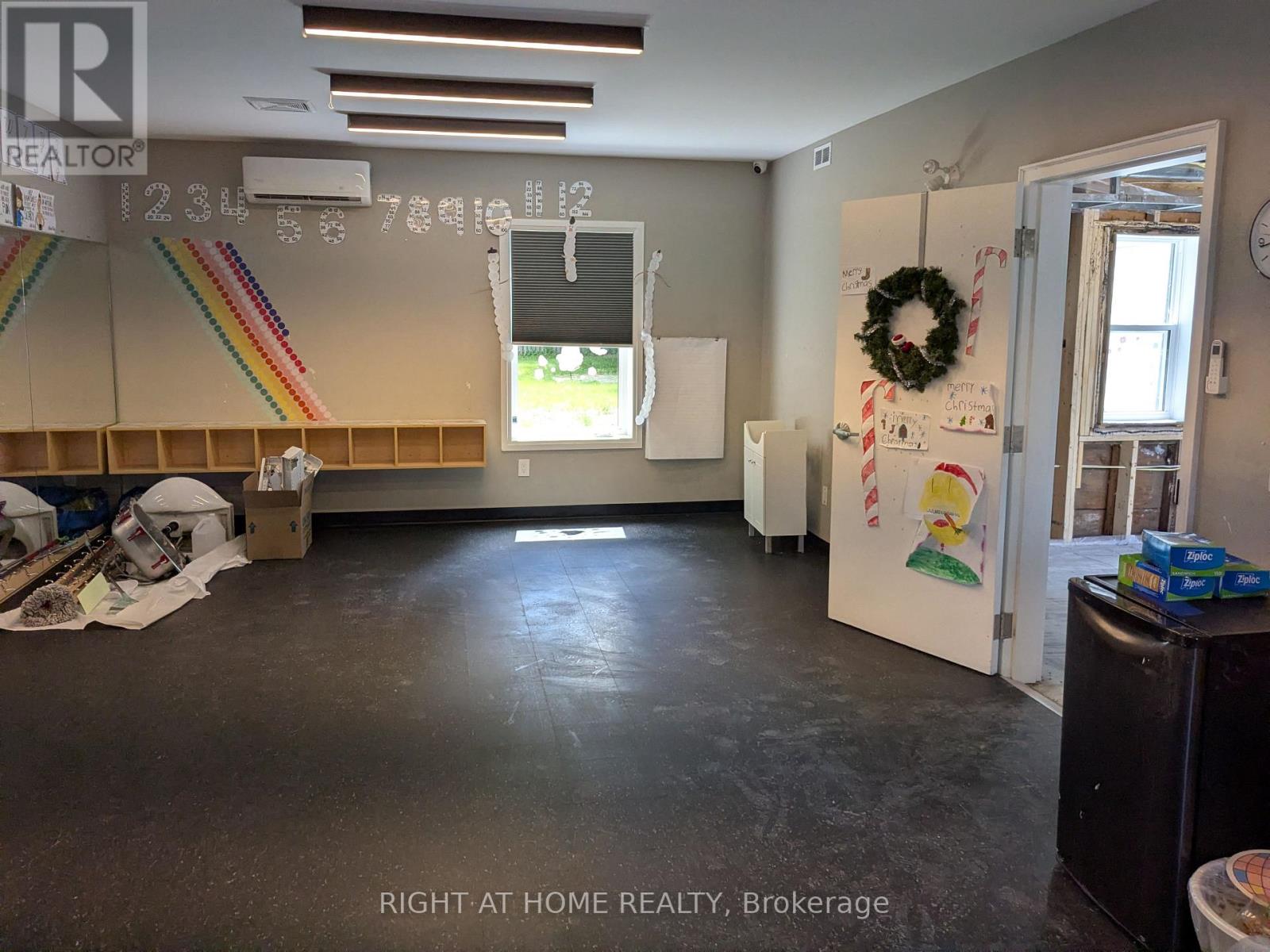 15964 Airport Road N, Caledon, Ontario L7C 1K5 - Photo 9 - W13524960