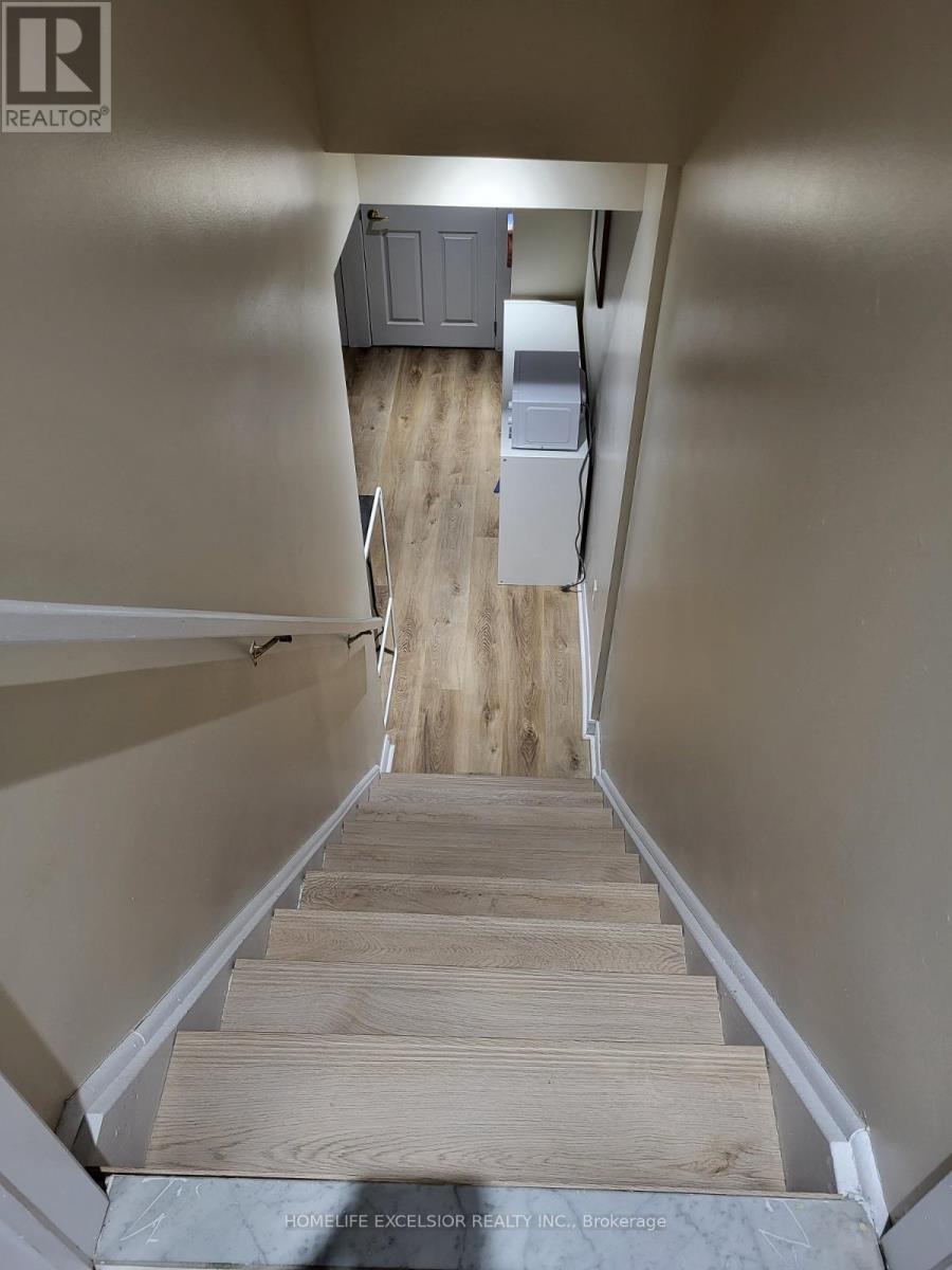 5872 Rainberry Drive, Mississauga, Ontario  L5M 6S4 - Photo 23 - W13524962