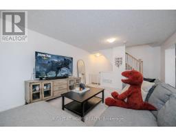 525 CAVANAGH LANE, Milton, Ontario