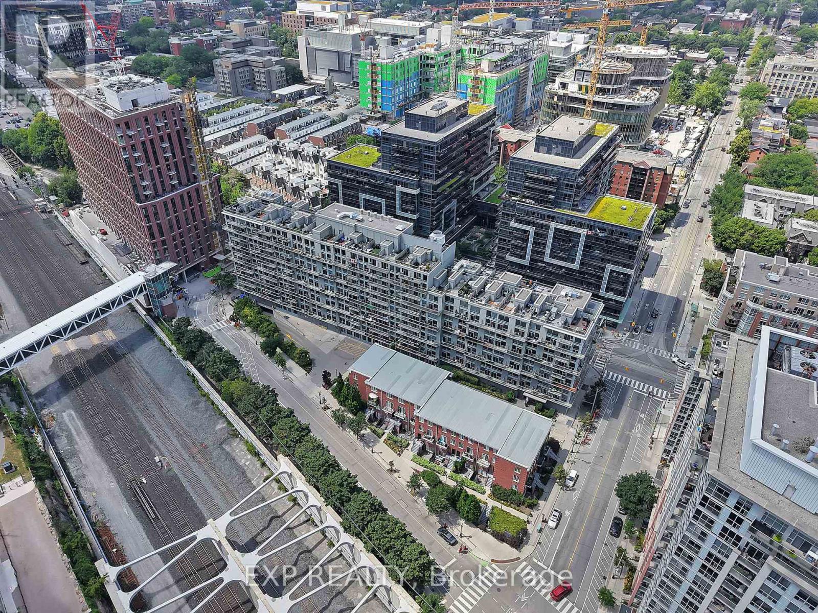 246 - 1029 King Street W, Toronto, Ontario  M6K 3M9 - Photo 44 - C13524968
