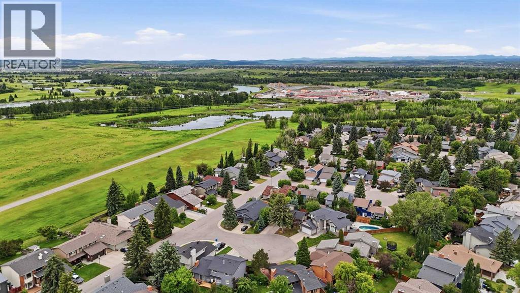 527 Deer Side Place SE, Calgary, Alberta  T2J 6A1 - Photo 36 - A2324863
