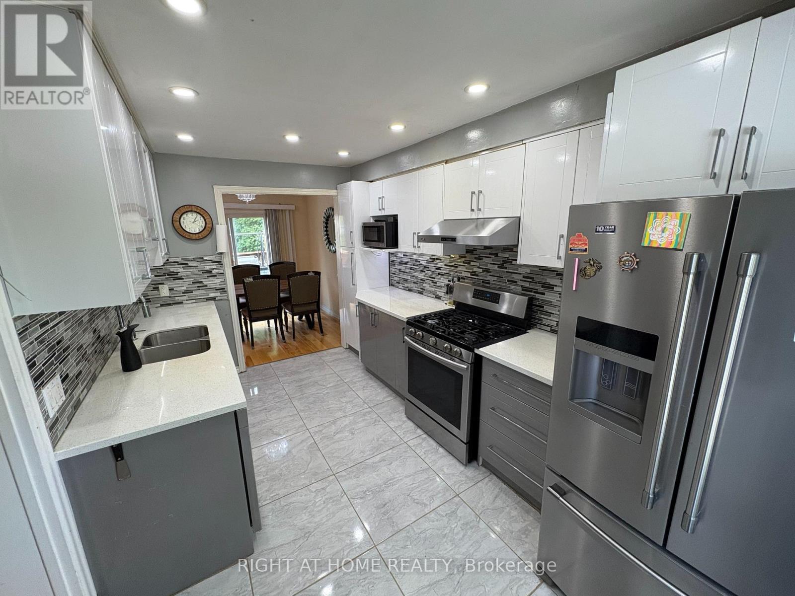 MAIN - 69 SOPHIA DRIVE, Toronto, Ontario