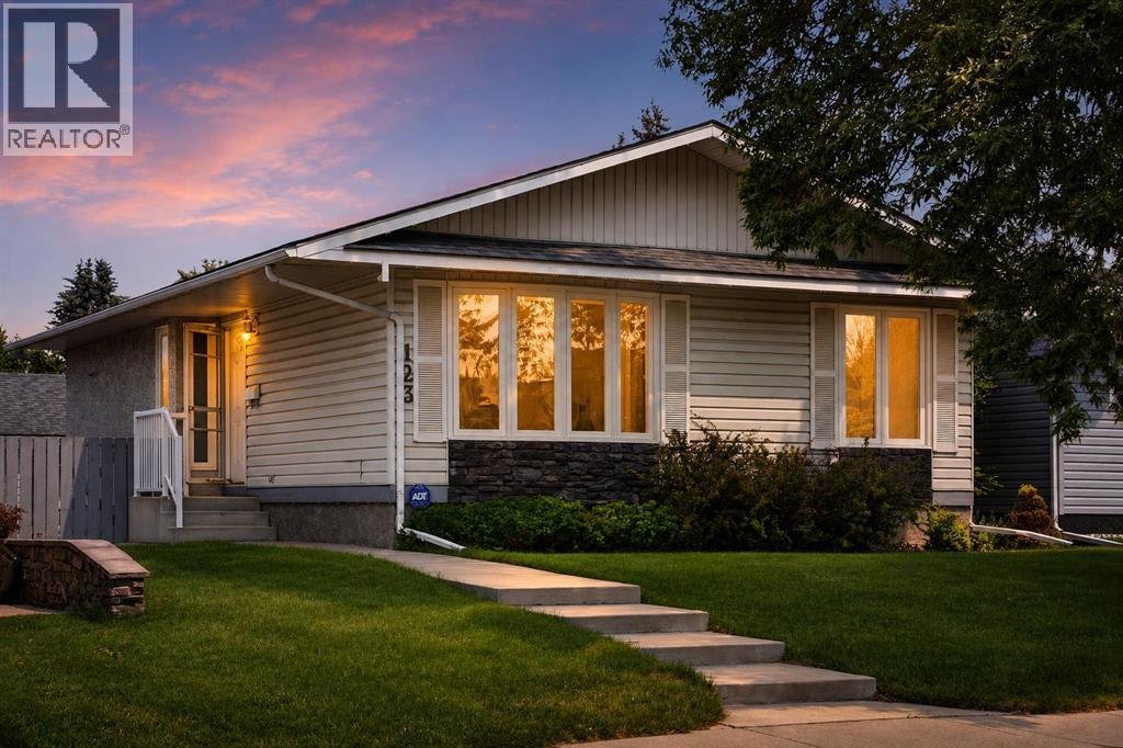123 Templewood Road NE, Calgary, Alberta  T1Y 4B1 - Photo 43 - A2324536