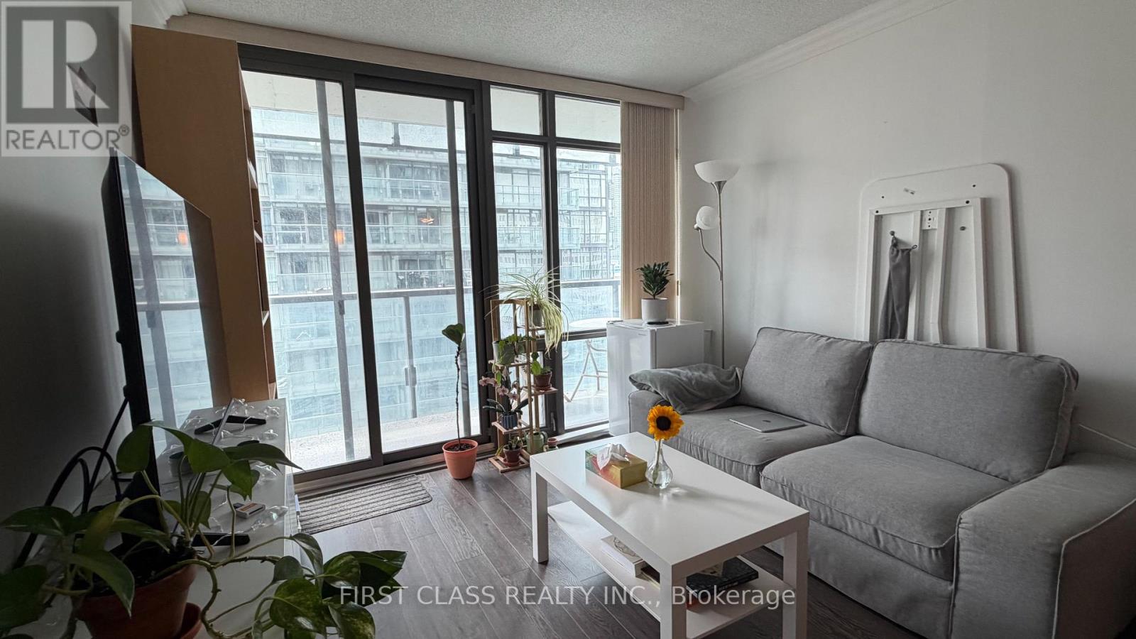 1709 - 37 Grosvenor Street, Toronto (Bay Street Corridor), Ontario  M4Y 3G5 - Photo 6 - C13524984