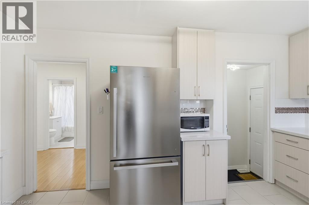 29 Second Street N, Stoney Creek, Ontario  L8G 1Y8 - Photo 12 - 40843387