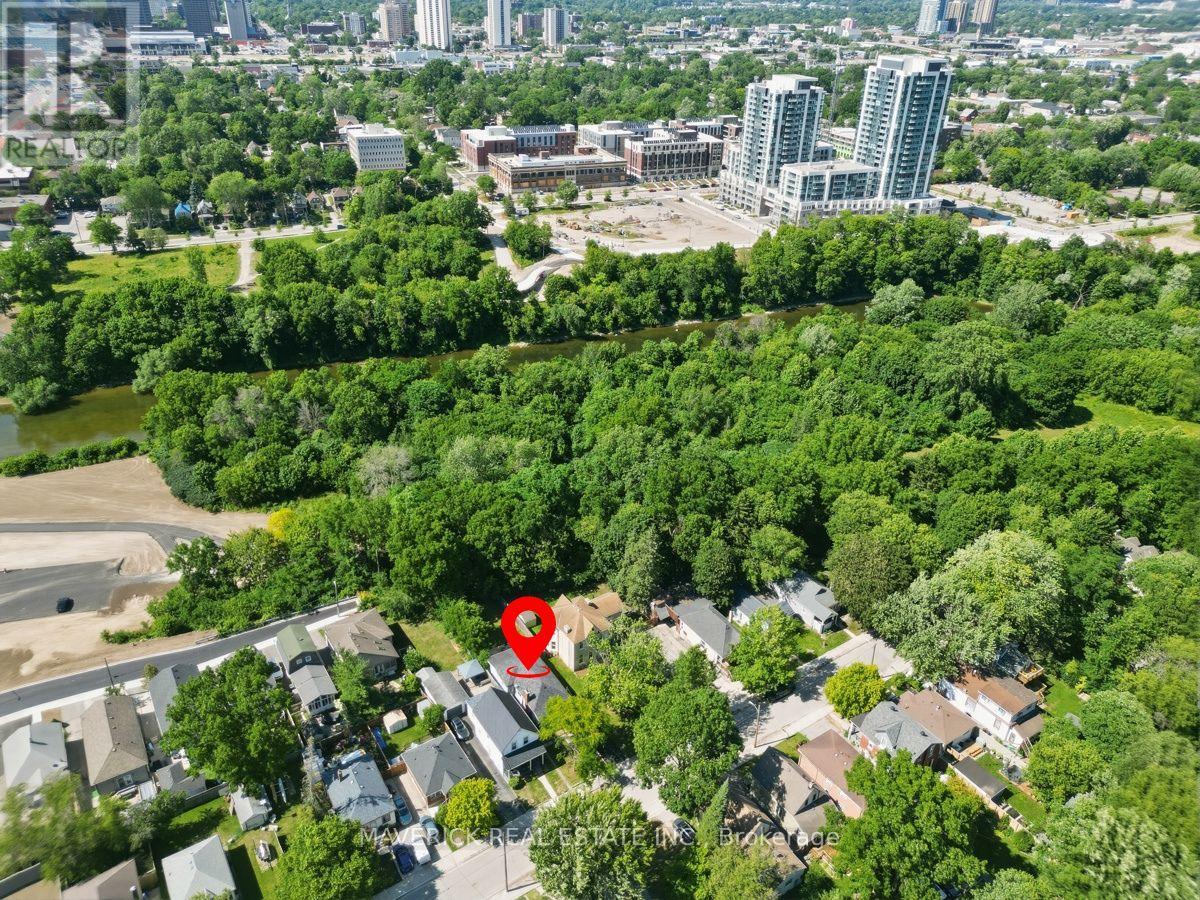 226 Grand Avenue, London South, Ontario  N6C 1M7 - Photo 2 - X13525034