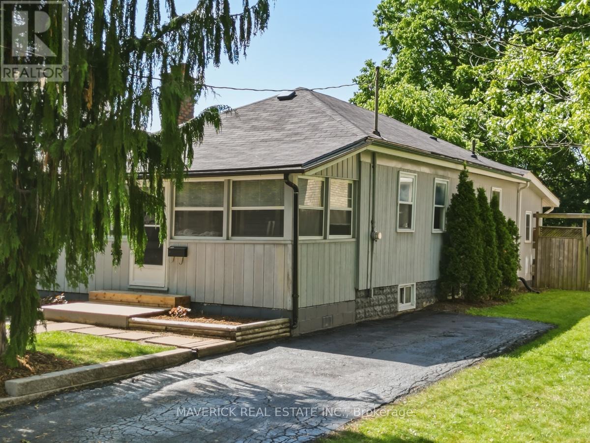 226 Grand Avenue, London South, Ontario  N6C 1M7 - Photo 4 - X13525034