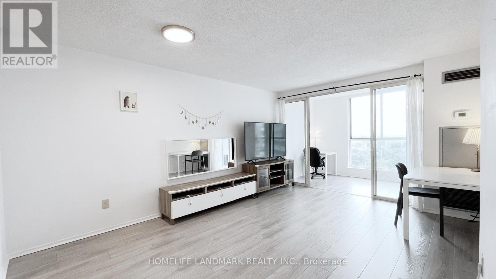 2112 - 1055 Bay Street, Toronto, Ontario  M5S 3A3 - Photo 3 - C13524994