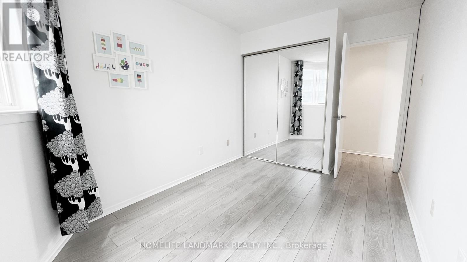 2112 - 1055 Bay Street, Toronto, Ontario  M5S 3A3 - Photo 8 - C13524994