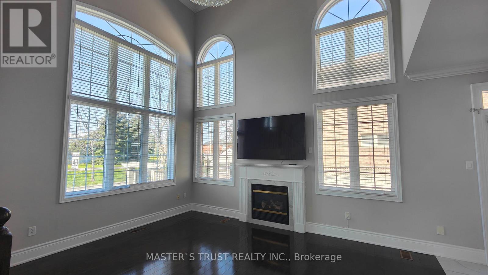 66 STARHILL CRESCENT, Markham, Ontario