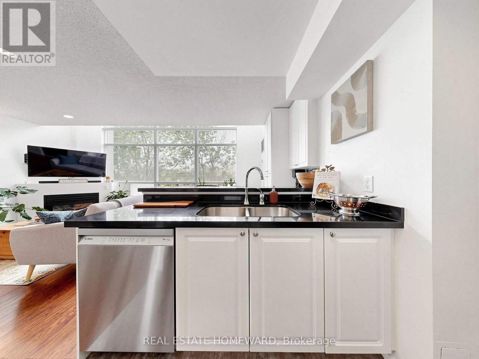233 - 200 Manitoba Street, Toronto, Ontario  M8Y 3Y9 - Photo 17 - W13525002