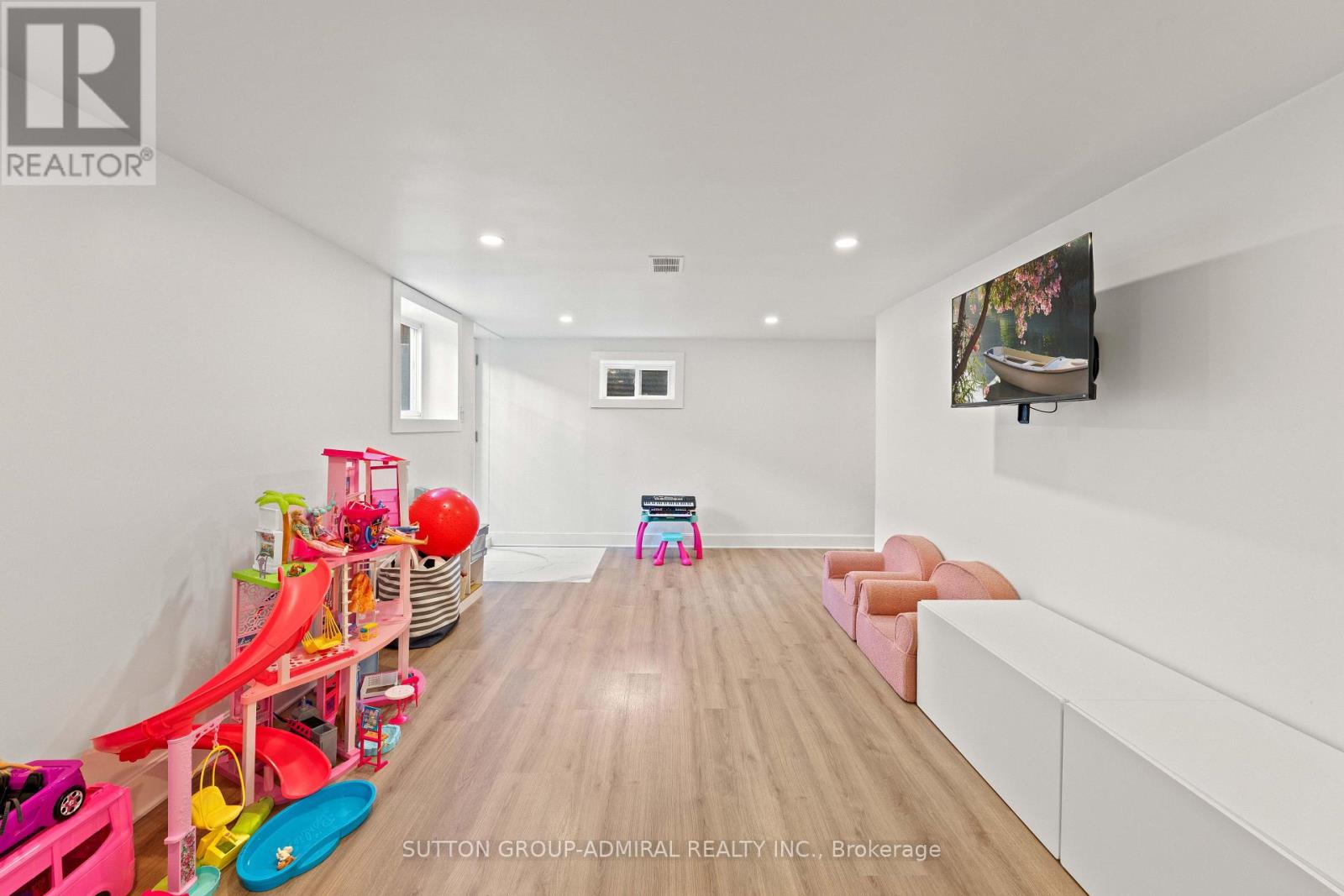 3 Hartland Road, Toronto, Ontario  M9C 4S9 - Photo 27 - W13525022