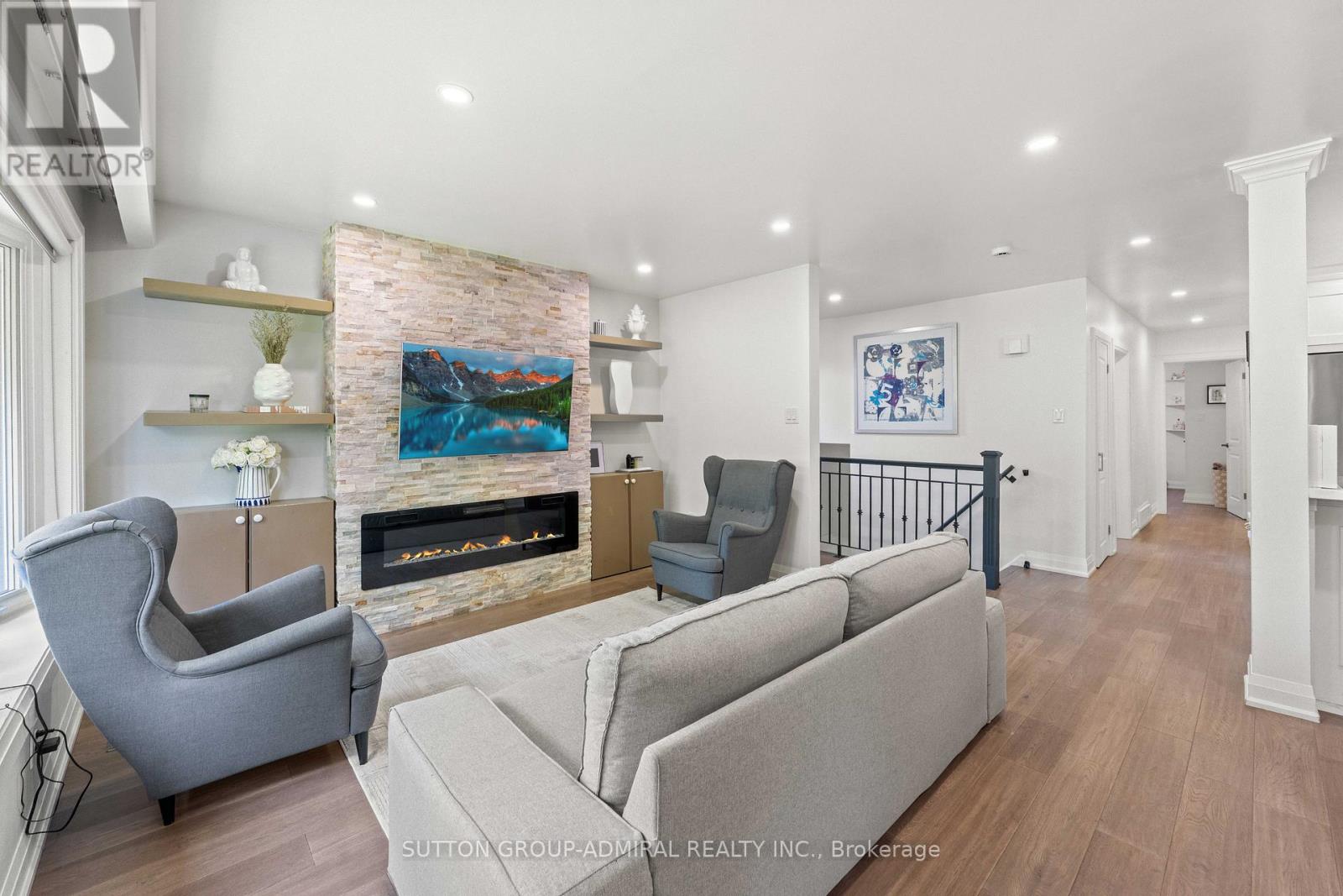3 Hartland Road, Toronto, Ontario  M9C 4S9 - Photo 6 - W13525022