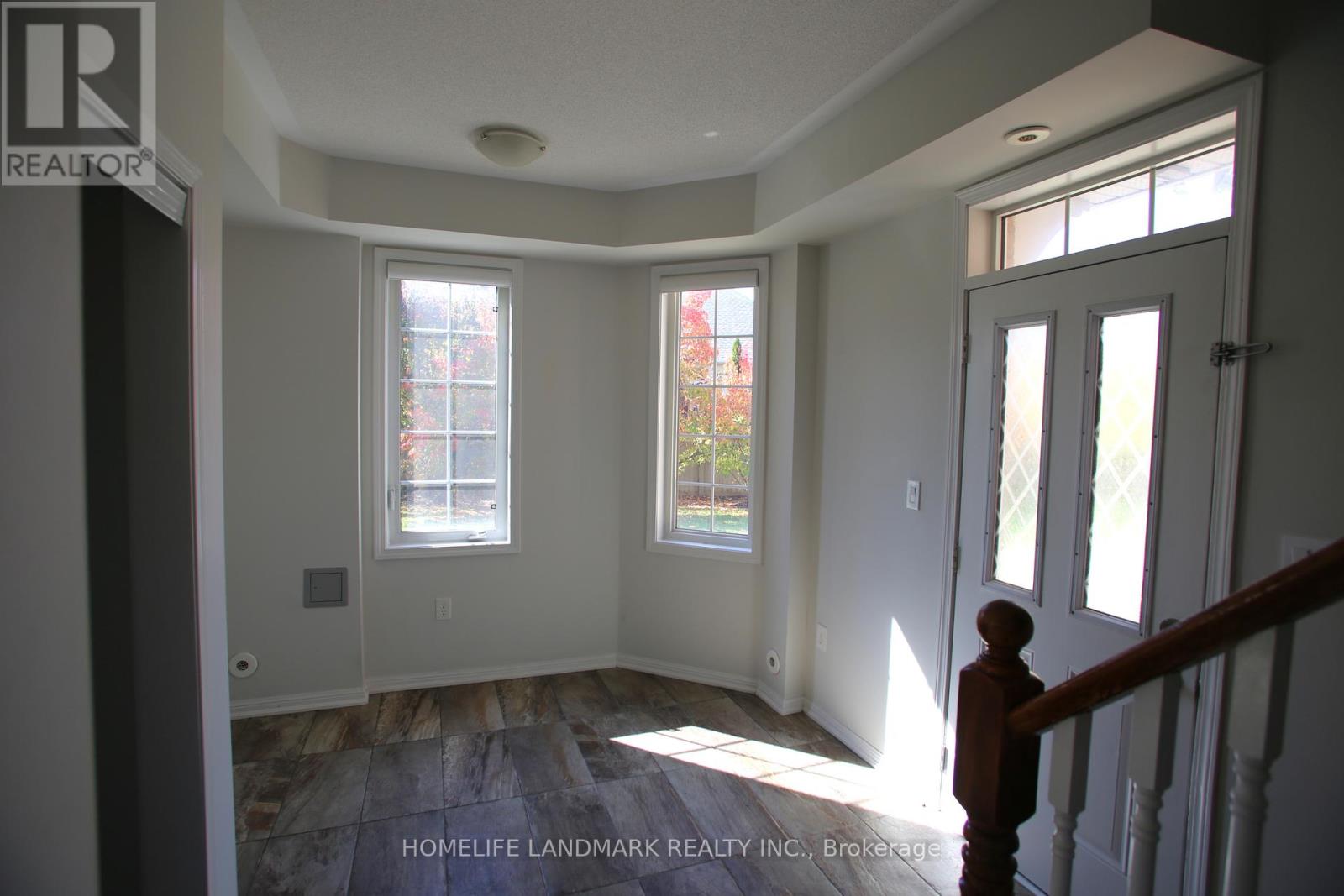 11 - 2614 Dashwood Drive, Oakville, Ontario  L6M 0K5 - Photo 3 - W13525030
