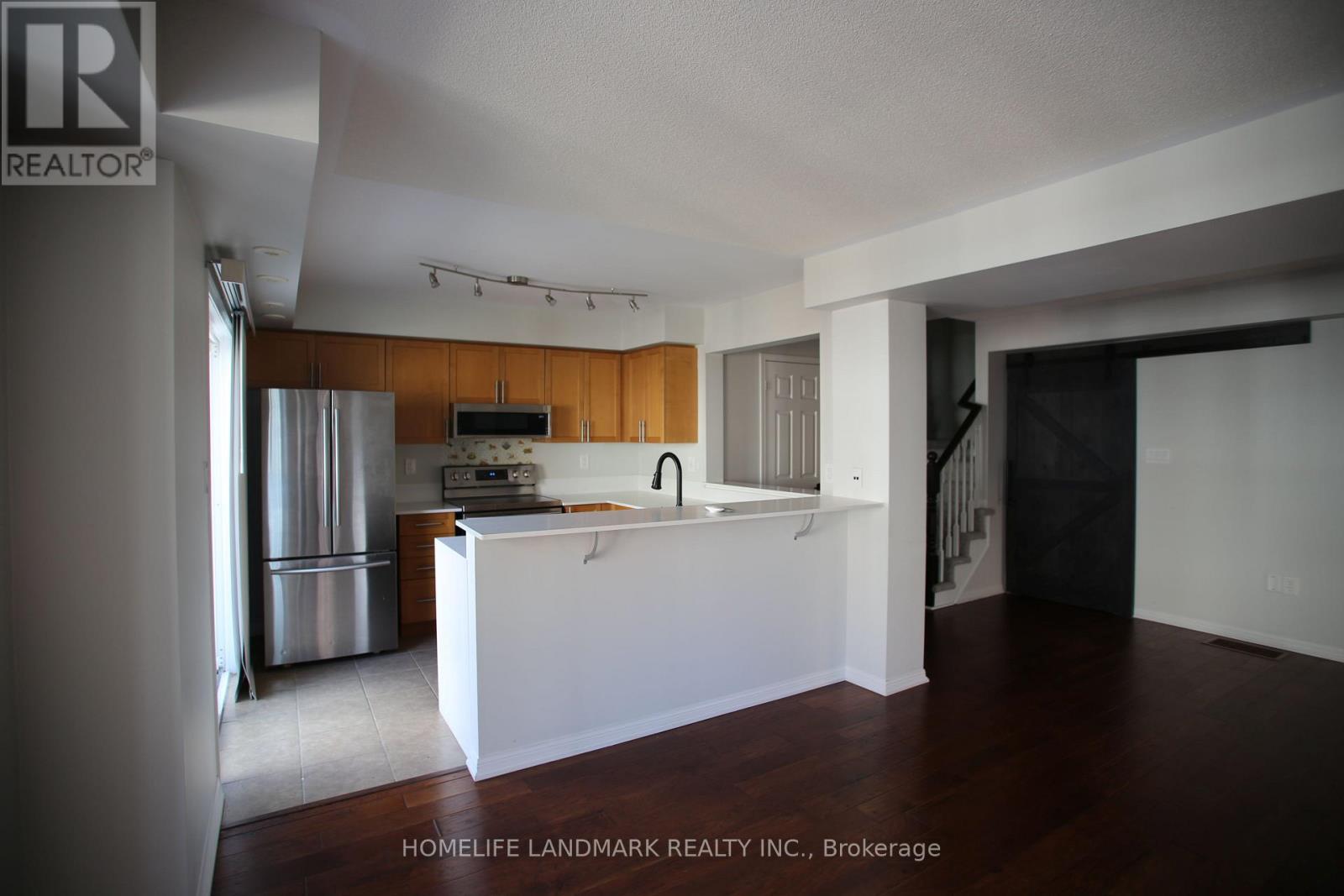 11 - 2614 Dashwood Drive, Oakville, Ontario  L6M 0K5 - Photo 7 - W13525030