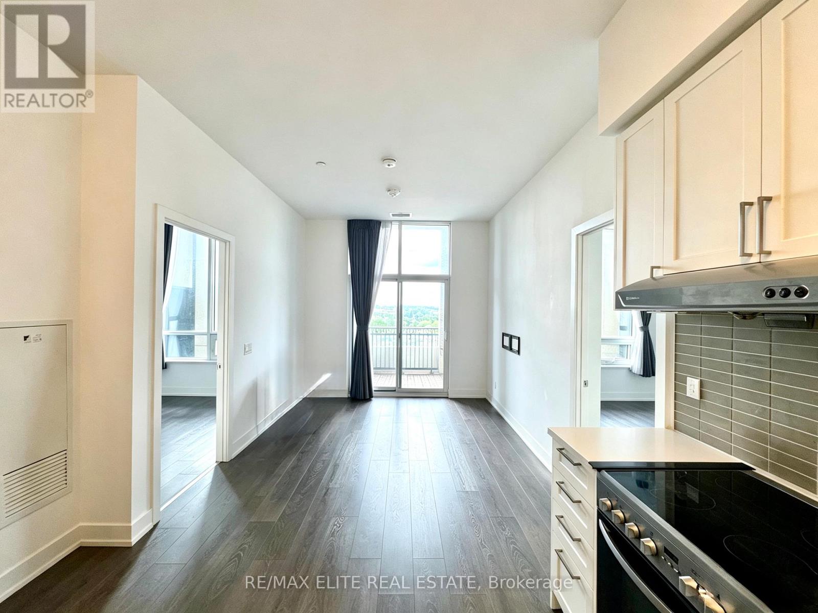 915w - 268 Buchanan Drive, Markham, Ontario  L3R 8G9 - Photo 5 - N13525094